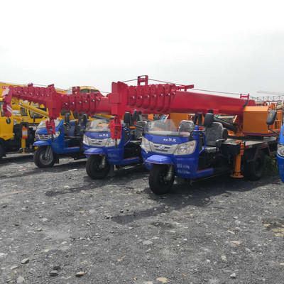 智聯全液壓三輪隨車吊 農村建筑工程的小型多功能解決方案